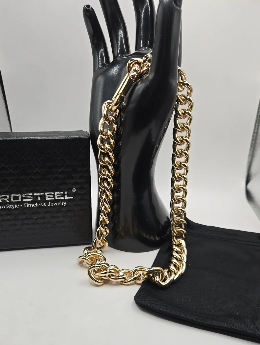 NEW Stainless Chain Link Necklace - Gold